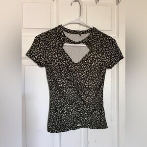 SO women’s shirt